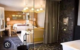 Concierge Hotel
